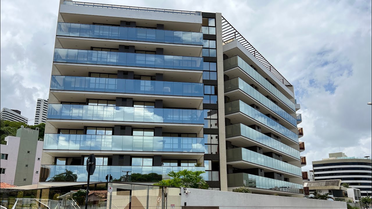 Cobertura duplex a 150m do mar de Cabo Branco, com 4 quartos, 358,48m²,  em João Pessoa/PB