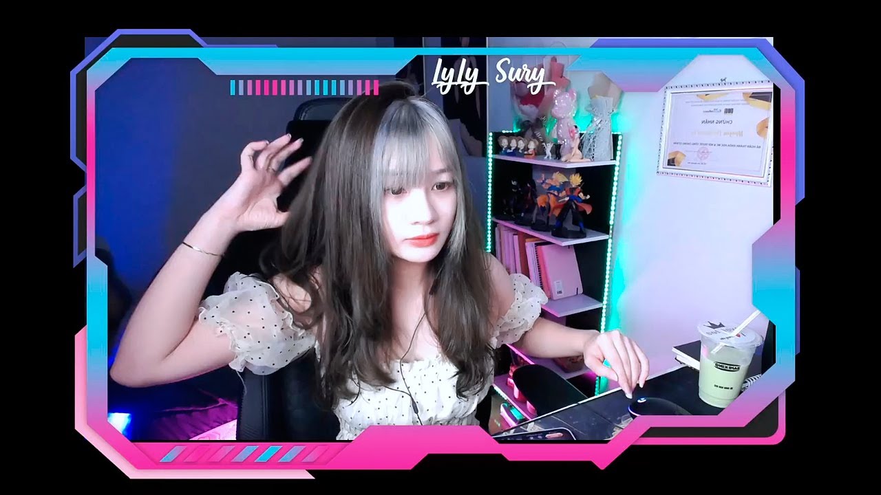 Lyly Sury LiveStream Giao Lưu Liên Quân Mobile 35 Days !!!