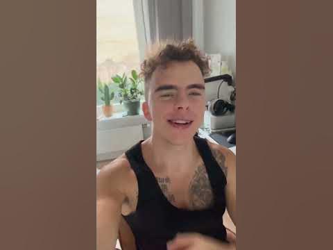 Джонибой выпустит фит уже 7 апреля! - YouTube