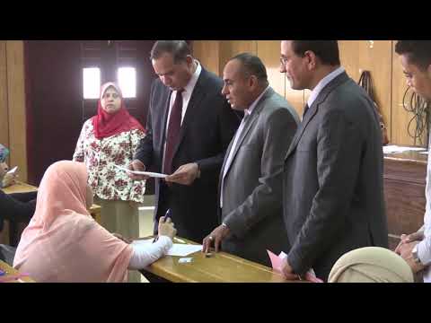 تواصل امتحانات الدبلومة العامة والتأهيل التربوي بتربية سوهاج