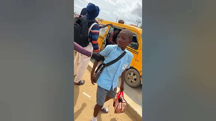 Mad man prank 2 in a bus😂😂#viral #yabaleftonline #youtube #trend #funny #comedy #youtubeshorts #fy