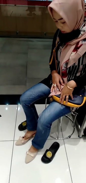 Story' WA IG jalan jalan ke mall king kota Bandung bareng cewe cantik