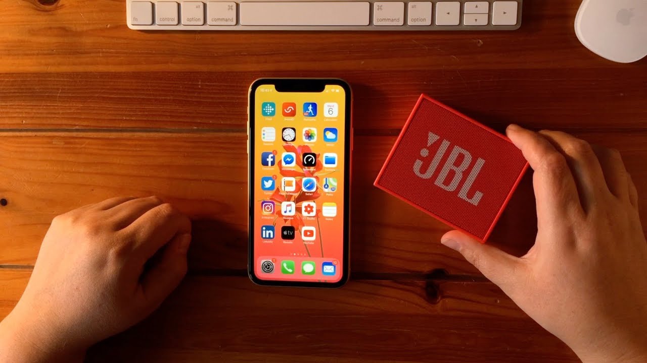 Connecter Jumeler Utiliser Une Enceinte Bluetooth Avec Un Iphone Ou Un Ipad Ipad Pro Youtube Connecter Jumeler Utiliser Une Enceinte Bluetooth Avec Un Iphone Ou Un Ipad Ipad Pro Youtube