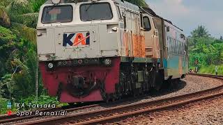 Epic Train Moments Vol.4 |Momen Kereta Api Terbaik |By Railone Vision
