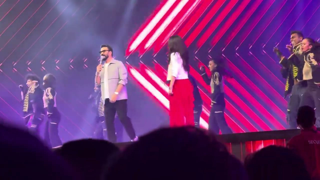 Amit Trivedi in Dubai ❤️Abir Gulaal promotion ❤️Global Village #viralvideo #singer #dubai #yt