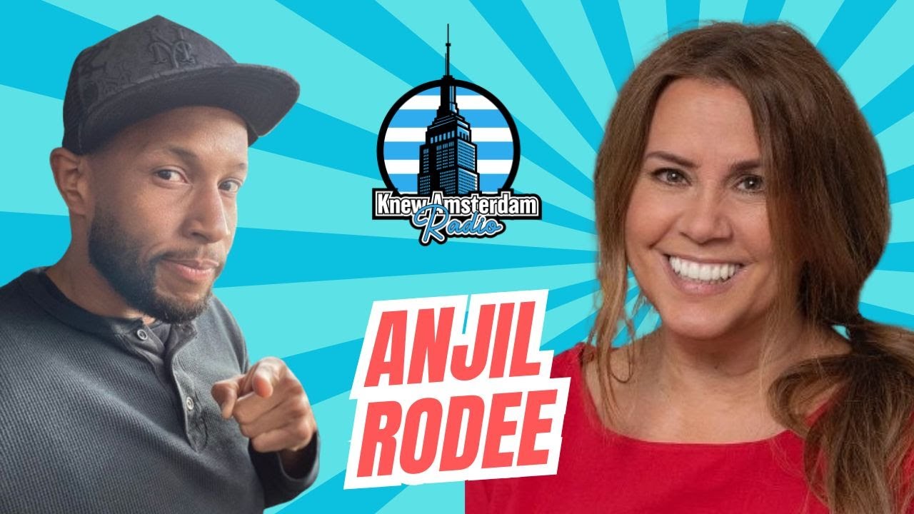 Brushcapades CEO Anjl Rodee LOVES her job! - YouTube