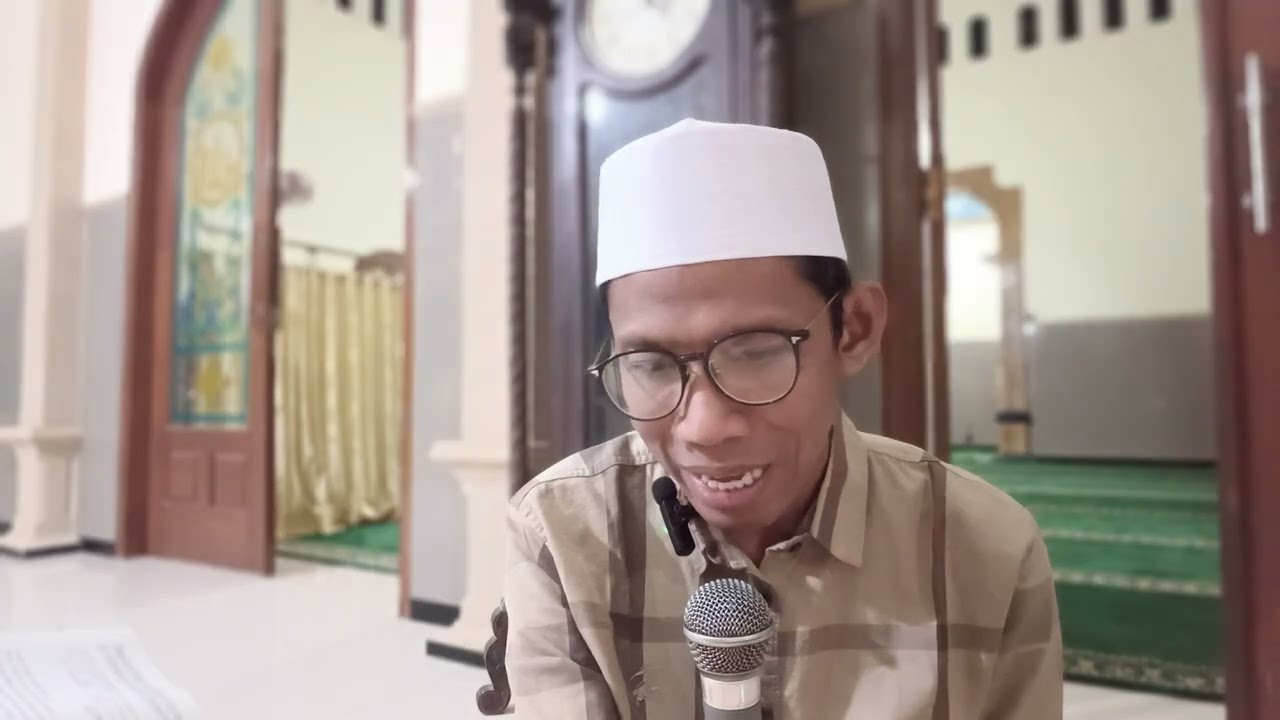 NABI NUH AS.MEMBUAT PERAHU SELAMA DUA TAHUN
