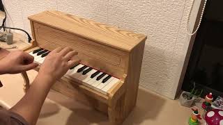 我的新玩具開箱～Kawai mini piano 32鍵｜巴哈G大調小步舞曲 | toy piano #1