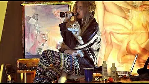 The Psychology Behind Your Mess: Why Creative Geniuses Often Excel in Clutter