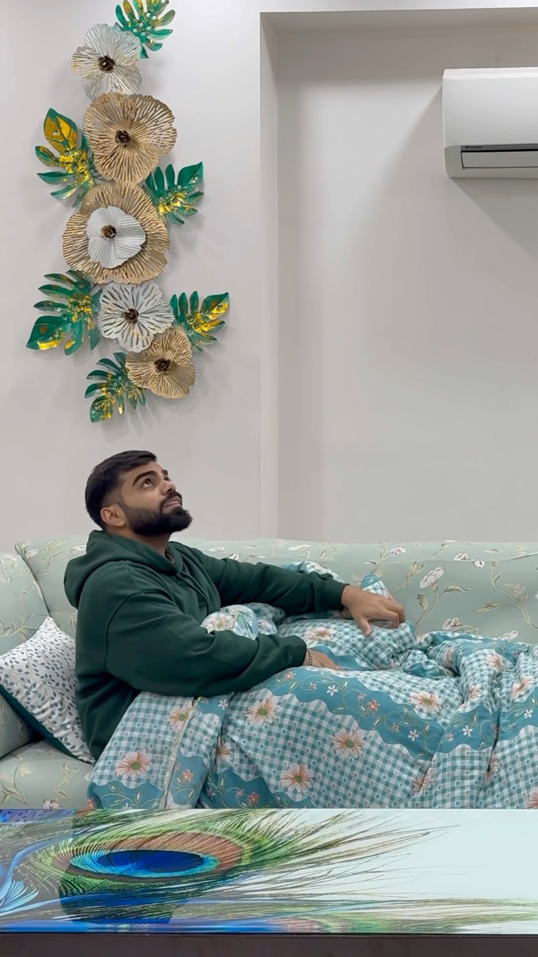 Kaun hai tu #shorts #youtubeshorts #gauravaroravlogs