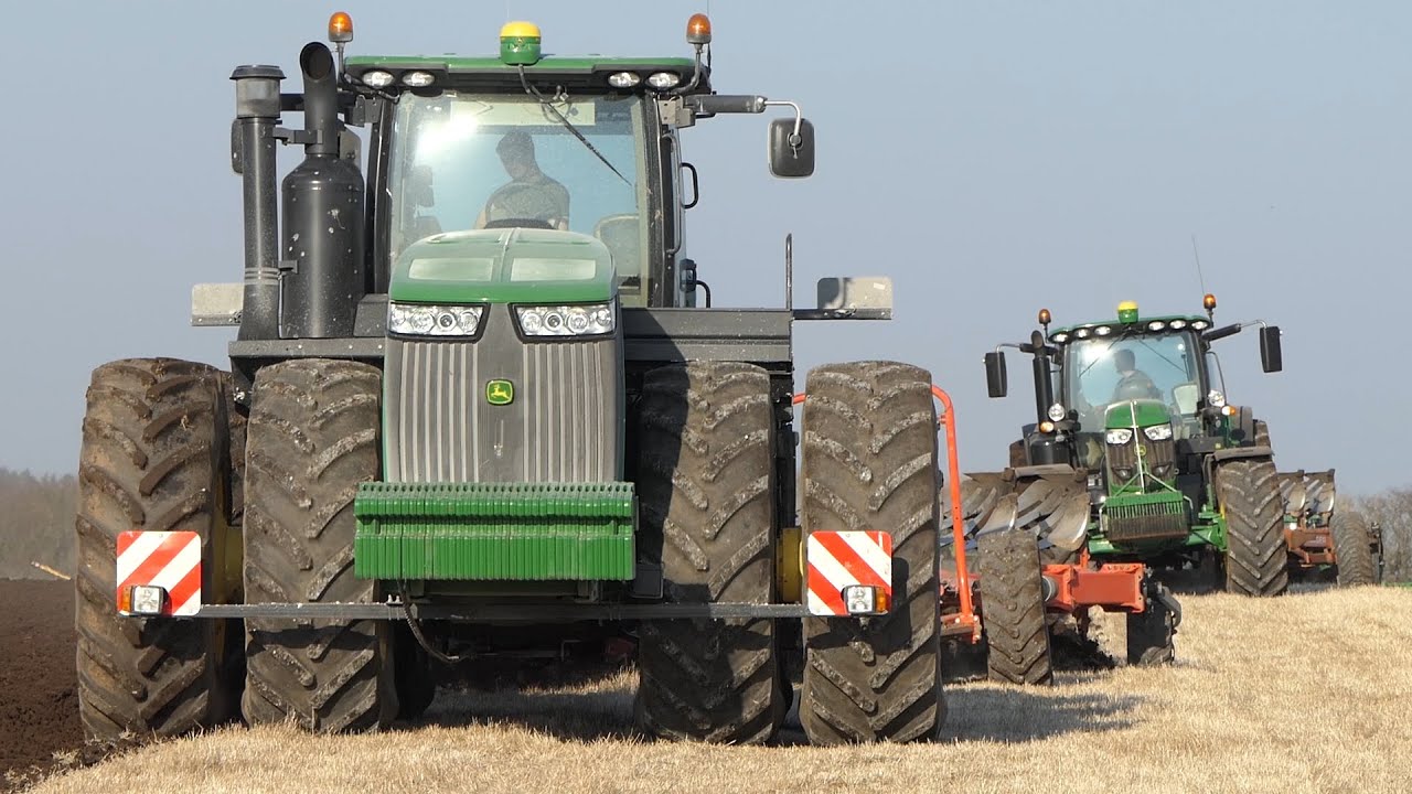 John Deere 6215R & 9560R ploughing w/ 10-Furrow Kuhn Vari-Challenger & 8-Furrow Kuhn Vari-Manager