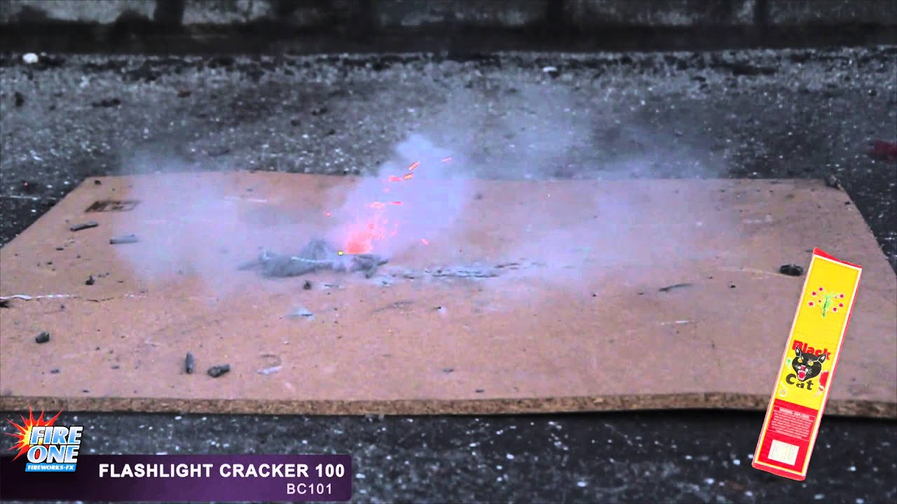 Flashlight Cracker 100 Shots - YouTube