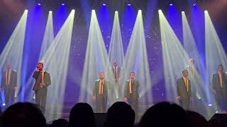 Straight No Chaser - Christmas Medley