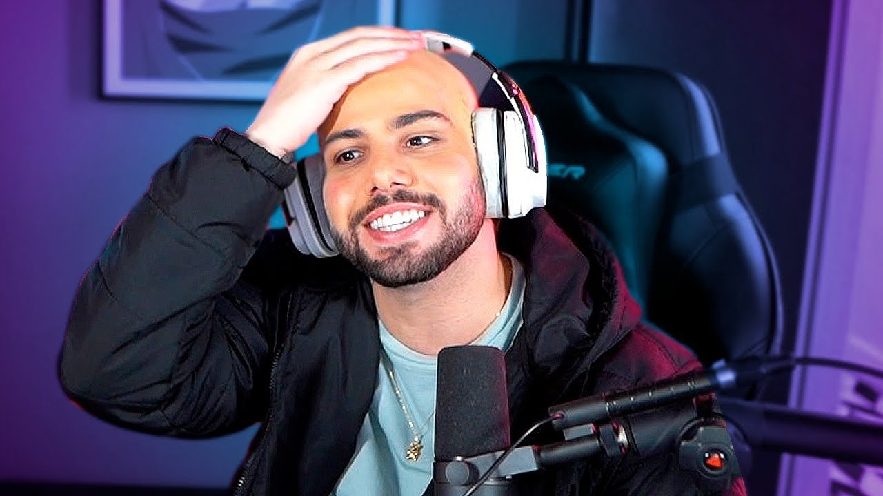 Eu no dia que o T3ddy postou o video careca : EntÃ£o ele Ã© calvo mesmo -  Skeptical Dog