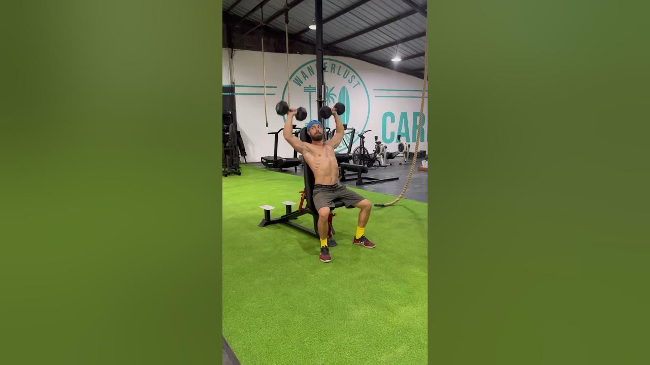 Тренажер CROSSFIT зал