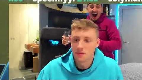 w2s throws his controller!