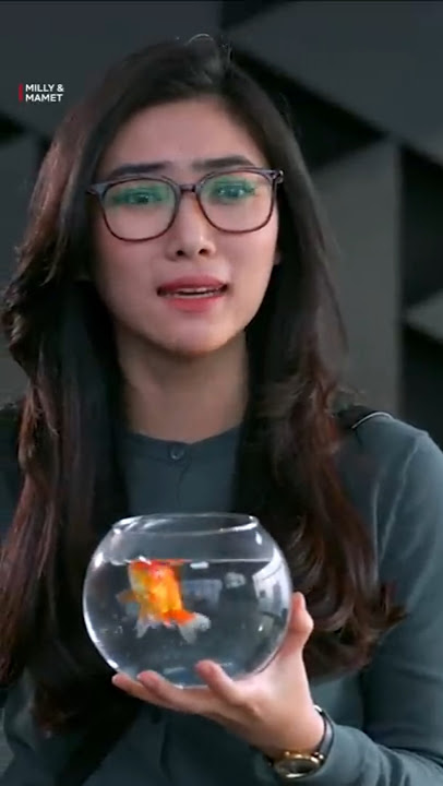 Anjing Isyana Sarasvati Mati Digigit Monyet :( | Milly & Mamet | #Shorts