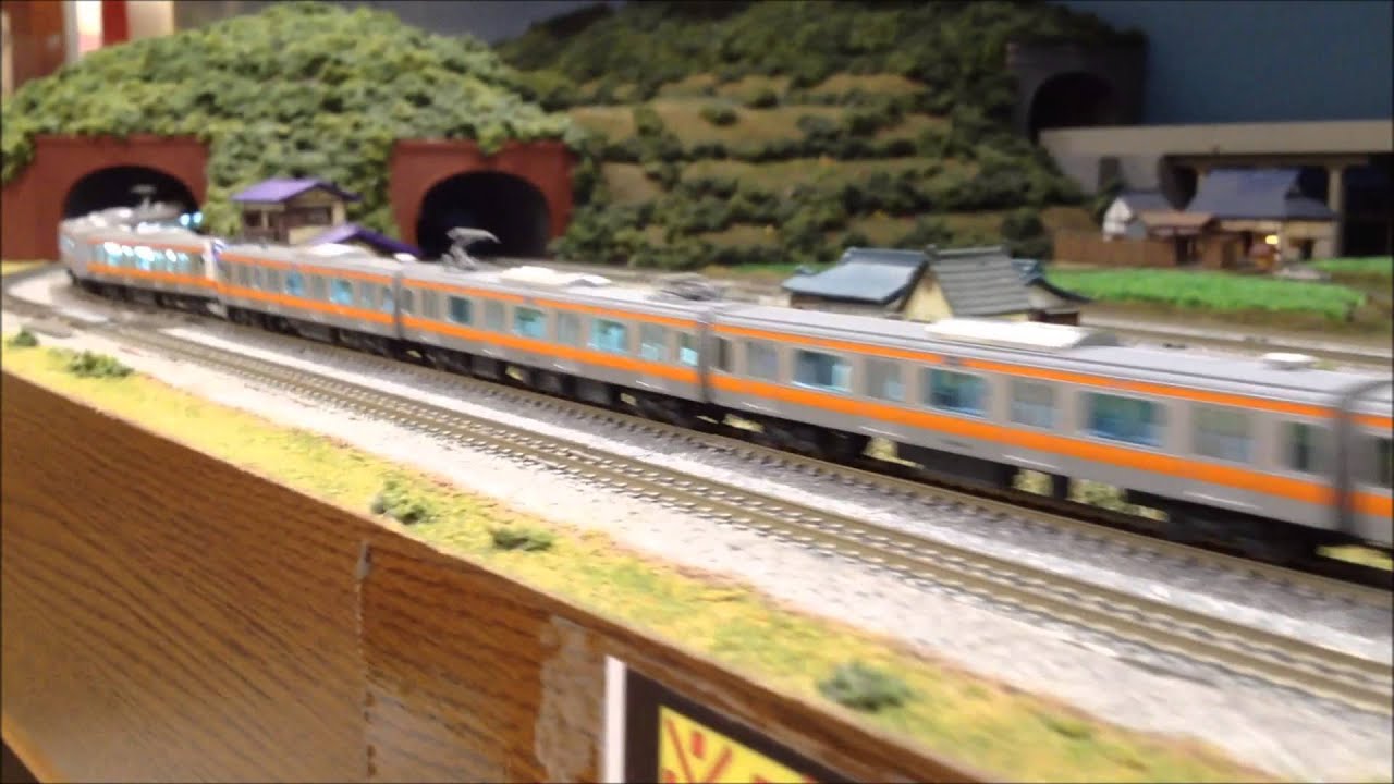 鉄道模型】KATO E233系 中央線H46編成 - YouTube