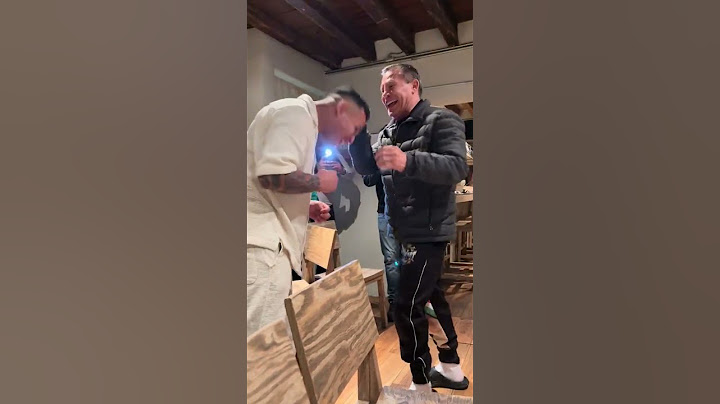 LAZY BOY SE REENCUENTRA CON SU PAPA JULIO CESAR CHAVEZ Y LE ENSEÑA ALGUNO DE SUS GOLPES LETALES #box