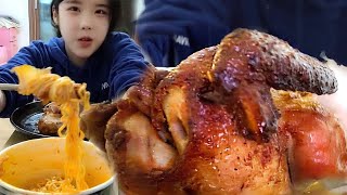 운명의 찹쌀 통닭과 불닭볶음면 먹방 [Mukbang]