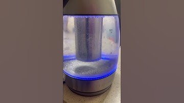 How to descale your kettle ! #satisfying #cleaning #clean