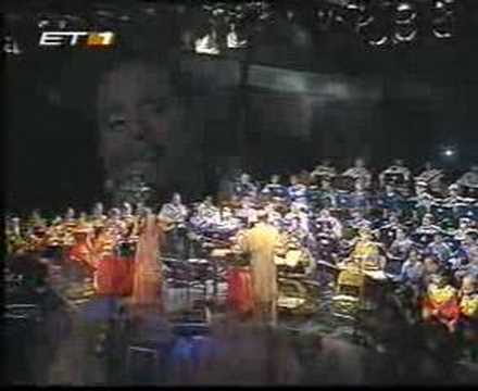 Jocelyn B. Smith - Agapi mou (live, 2001)