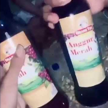 story WA Amer (anggur merah)
