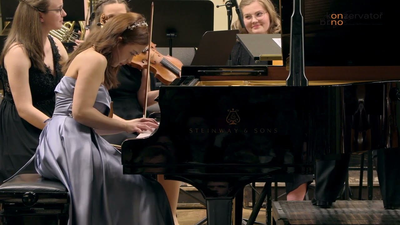 Felix Mendelssohn Bartholdy:Koncert d moll pro klavír a orchestr, op. 40 - Minh Hanh Phan Vu