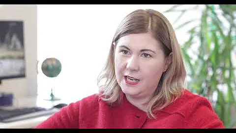 Amy Gibbons BA'02