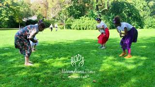 Moms In Motion Flash Mob Training With Mommylicious Dance & Mamá Ludi
