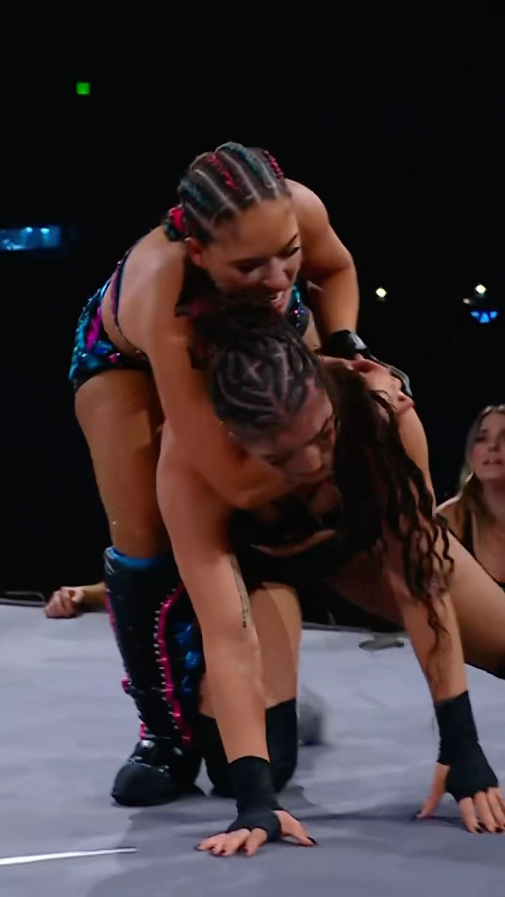 Lola is not playing around! ? #WWEDeadline