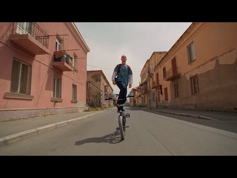 „ნატახტარი ზიგზაგი“ - შენ არავინ გგავს