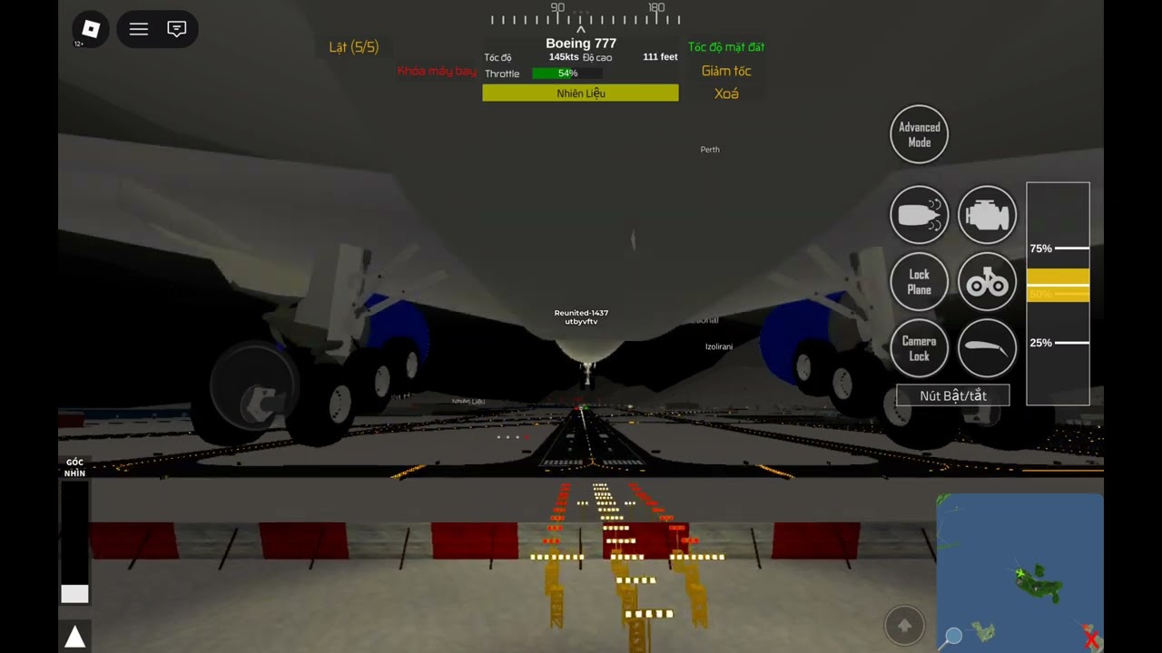 Boeing 777 hạ cánh ở Perth trong game PTSF