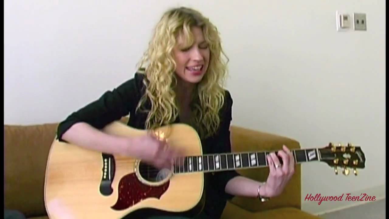 HTZ Exclusive: Brooke White performs California Song! HTZ Exclusive: Brooke White performs California Song!