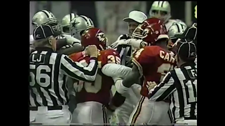 Michael Irvin and Dale Carter Fight on Thanksgivin...