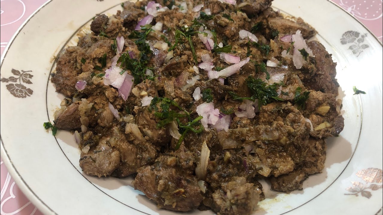 كبدة الدجاج مشرملة بأخطر طريقة والبنة وااااعرة بزاااف😋