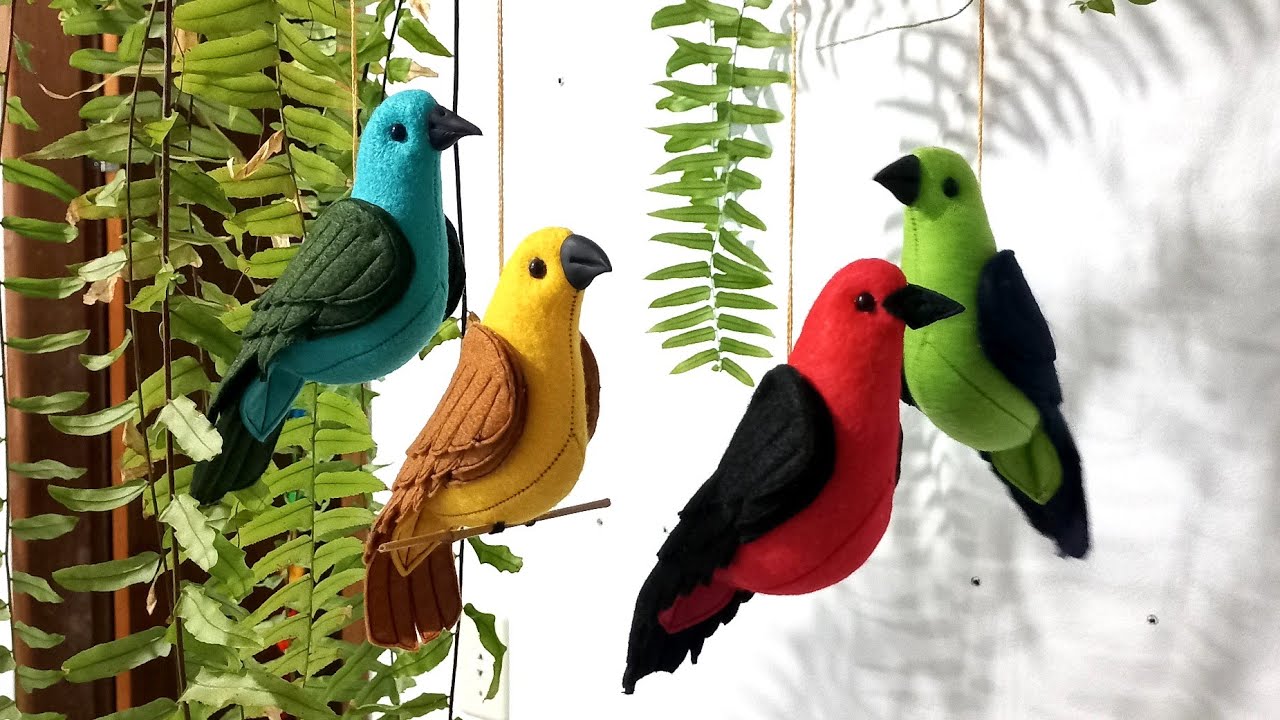 PASSARINHO COLORIDO EM FELTRO 3D COM MOLDE EM PDF grátis 🎁 NA DESCRIÇÃO DO VÍDEO.