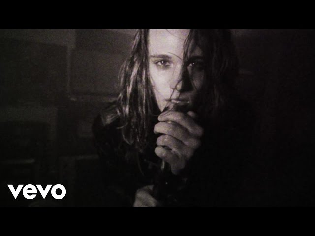 Tyler Bryant & The Shakedown - Loaded Dice & Buried Money