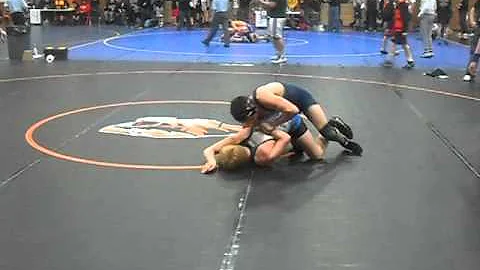 Victor Munoz vs. Zack Volk