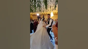 اجمل رقص عريس وعروسته ولعوا الفرح ليله العمر 