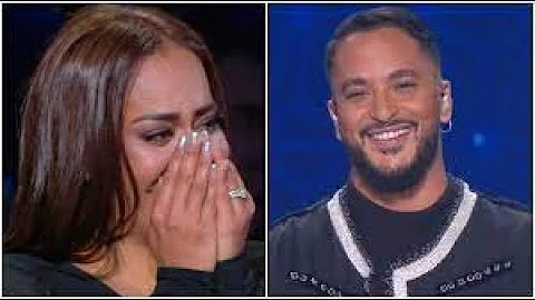Amel Bent en larmes devant Slimane venu lui chante...