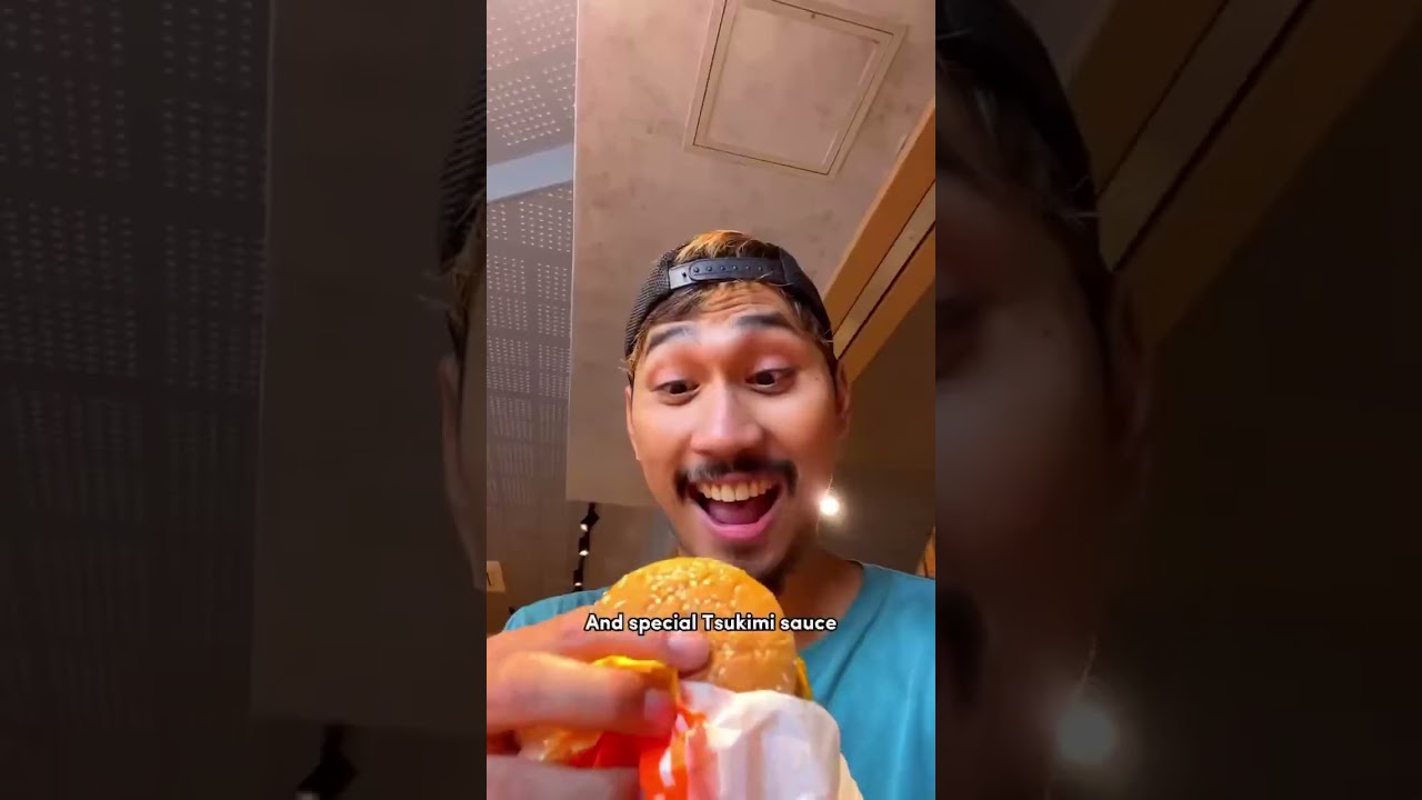 Tsukimi Burgers at McDonald’s Japan!