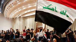 En Irak, les partisans de Moqtada al-Sadr occupent de nouveau le Parlement à Bagdad • FRANCE 24