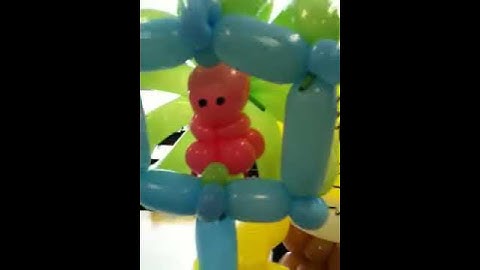 Sponge bob jelly fishing balloon twisting