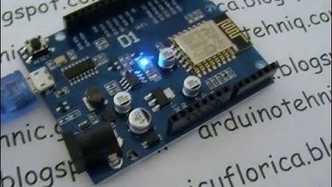 WeMos D1 board send random data to a ThingSpeak channel