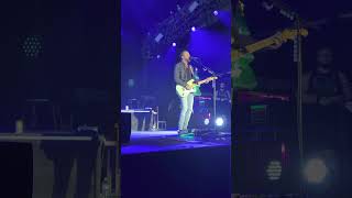 Old Dominion - Brad Tursi - A Guy Walks Into A Bar - St. Augustine, FL - 12.12.2021 - Full Version