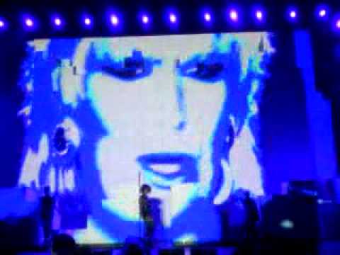 Pet Shop Boys Feat Dusty Springfield What Have I Done To Deserve This Live In Berlin 09 Youtube