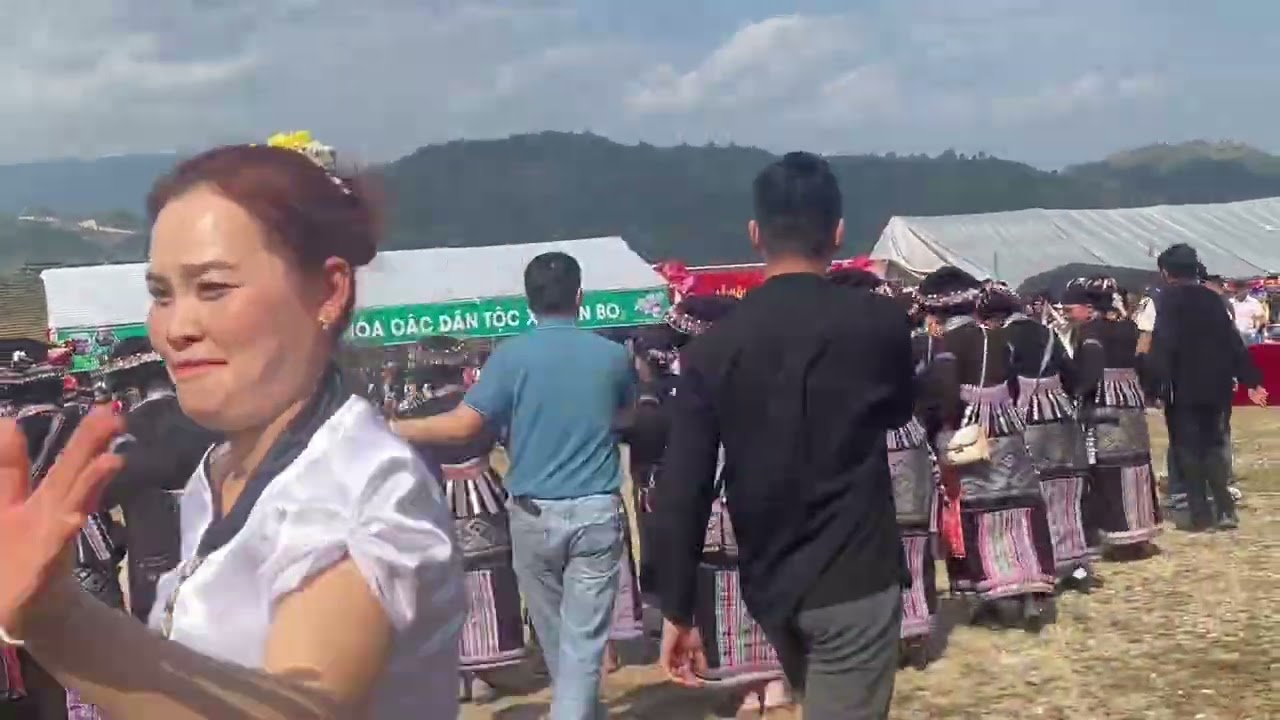 ngày 28 tháng 2, 2026