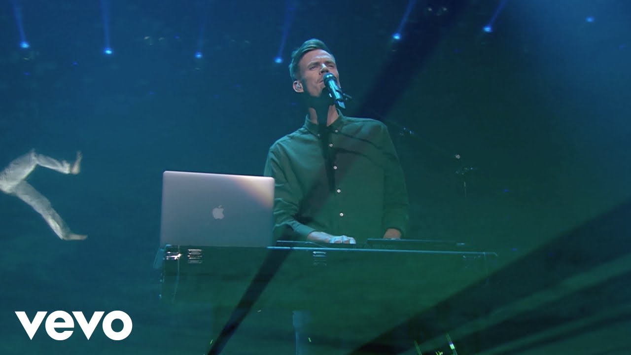 在 YouTube 上观看 NOËP - New Heights (Live at Estonian Music Awards 2018) 在 YouTube 上观看 NOËP - New Heights (Live at Estonian Music Awards 2018)