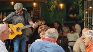 Alan Frew and Amy Belle live in Langwar 2023